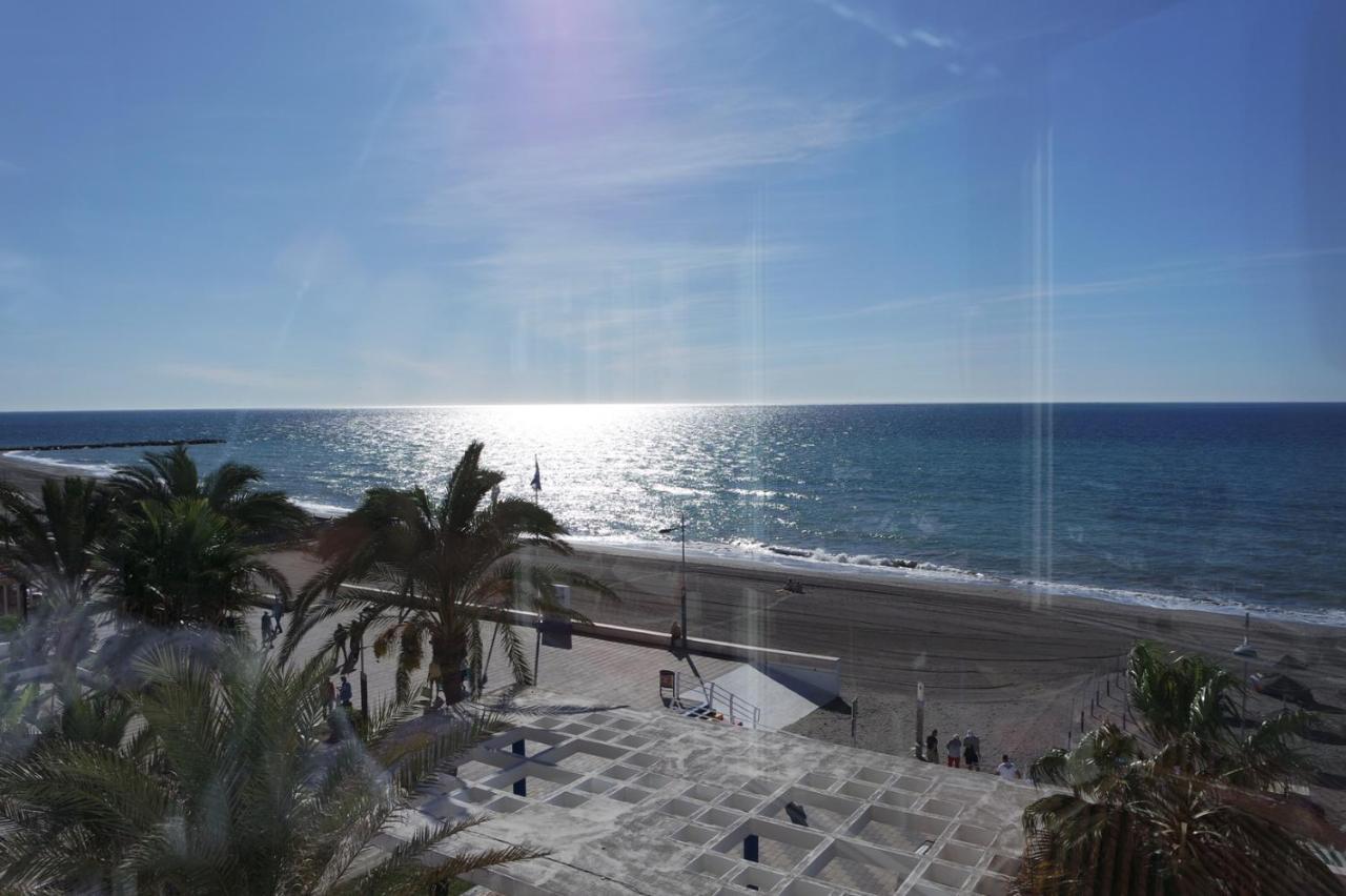 Beachfront 82 Torrox Exteriör bild